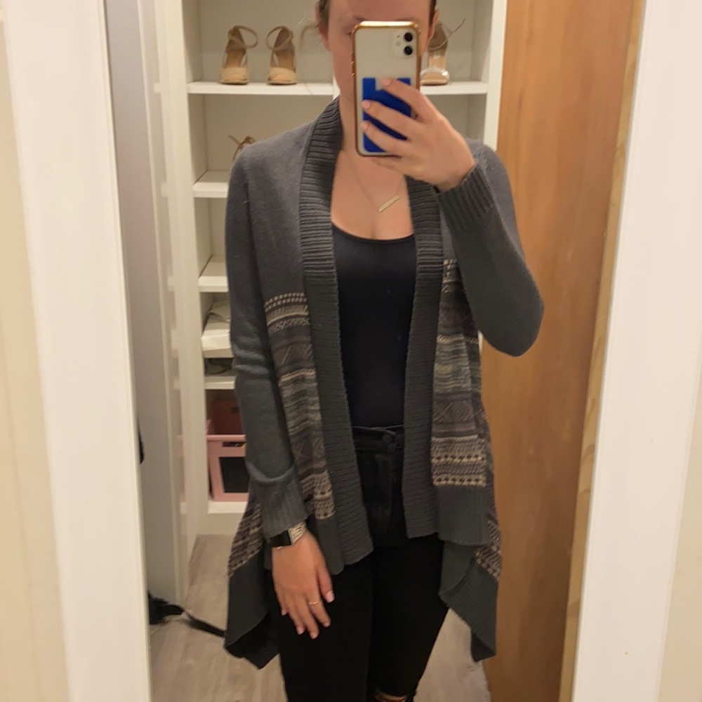 Daisy Fuentes Patterned Cardigan